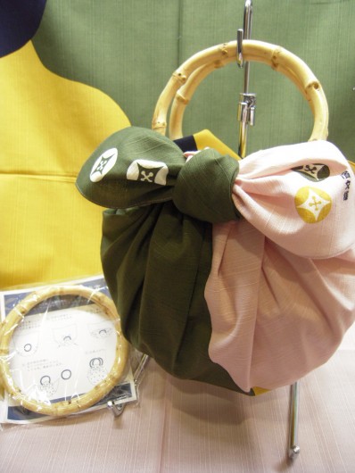 濱文様　ハンドルバッグ　表