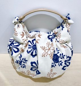 風呂敷バッグ「雪華モダン」